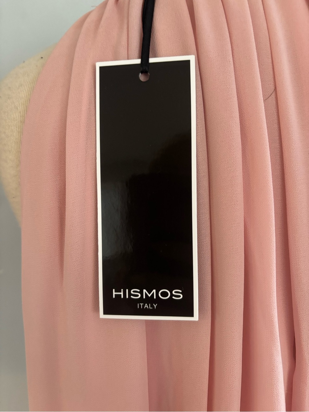Italian Flowing sleeveless Maxi dress in Blush Pink - Picture 5 of 7
